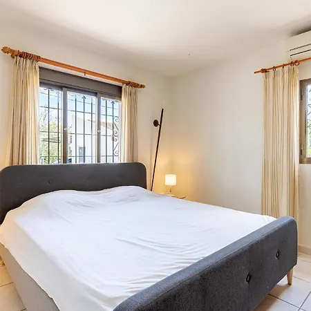 ヴィラ Nora アルテア